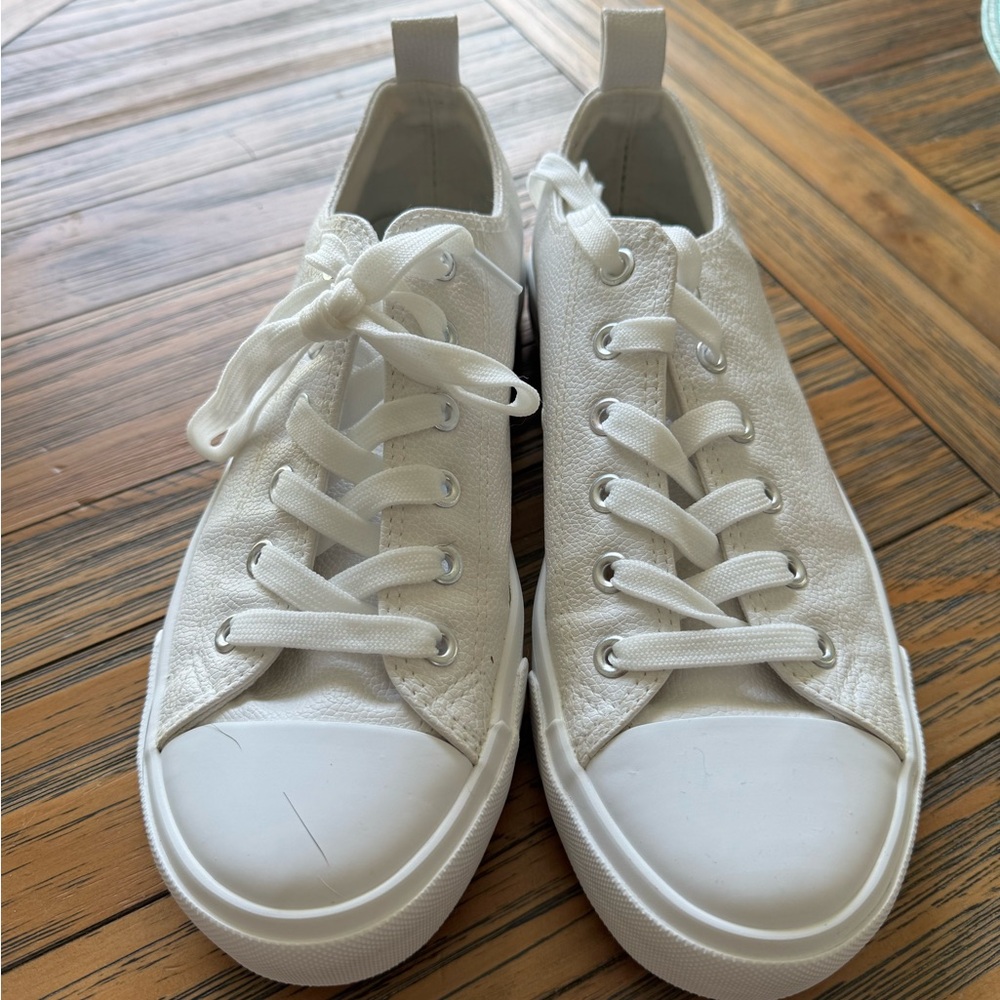 Ladies Sneakers